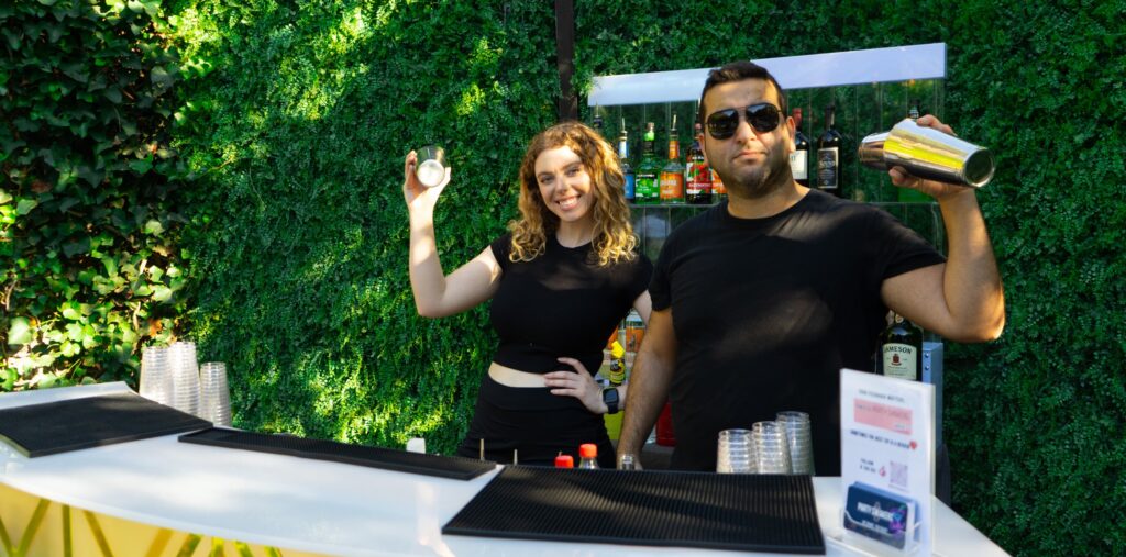  Mobile Bartender Los Feliz | Bar Rentals Los Feliz - Party Shakers